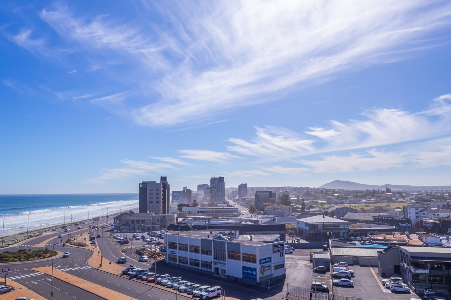 2 Bedroom Property for Sale in Beachfront Western Cape
